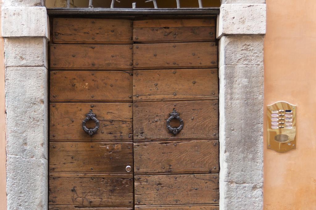 Rome As You Feel - Vicolo Delle Grotte Номер фото